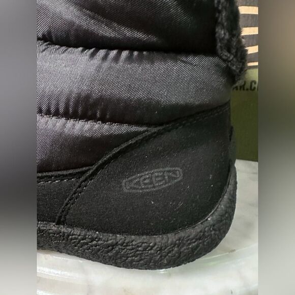 NEW KEEN Insulated Winter Snow Howser Fold Down Boot Size EU 38 Womens 7.5 - Picture 6 of 14